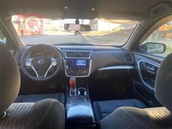 نيسان ألتيما